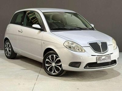 Usata Lancia Ypsilon Platinum 77 CV (56 kW) 2009 Argento Utilitaria