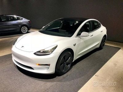 Usata Tesla Model 3 100 kW (136 CV) 2020 Bianco Berlina