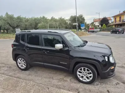 Usata Jeep Renegade Limited 120 CV (88 kW) 2016 Nero SUV