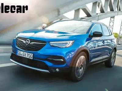 Usata Opel Grandland X Ultimate 131 CV (96 kW) 2019 Bianco SUV