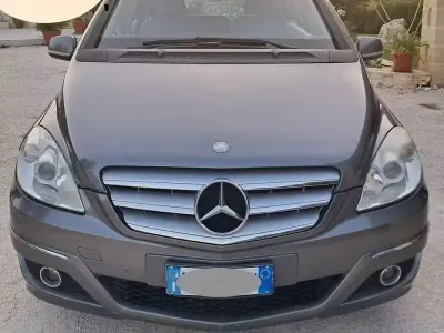 Usata Mercedes B200