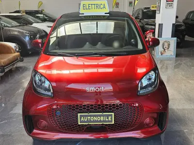 Usata Smart ForTwo Coupé Passion 41 kW (56 CV) 2022 Rosso Utilitaria
