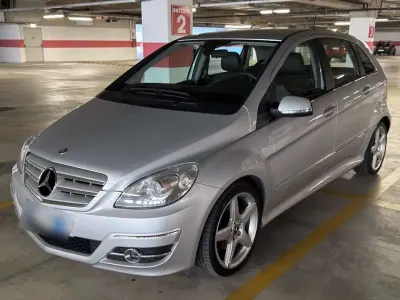 Usata Mercedes B200 Premium 140 CV (102 kW) 2011 Utilitaria