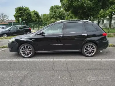 Usata Fiat Croma 150 CV (110 kW) 2008 Nero Station wagon