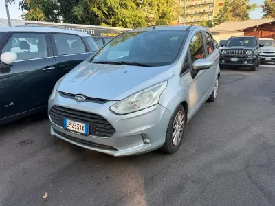 Usata Ford B-MAX 95 CV (69 kW) 2013 Giallo Monovolume