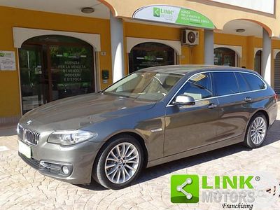 Usata BMW 520 Luxury Line 184 CV (135 kW) 2013 Grigio Station wagon
