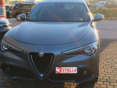Usata Alfa Romeo Stelvio 180 CV (132 kW) 2018 Grigio SUV