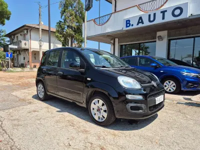 Usata Fiat Panda Easy 69 CV (50 kW) 2017 Nero Utilitaria