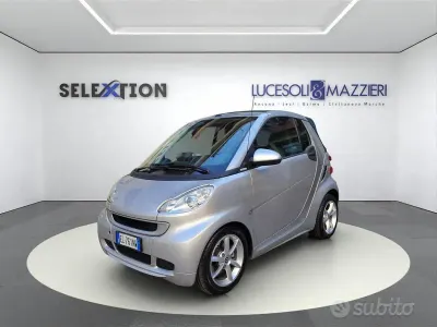 Usata Smart ForTwo Cabrio Pure 71 CV (52 kW) 2012 Grigio Cabrio
