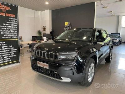 Usata Jeep Avenger Altitude 101 CV (74 kW) 2024 Nero vulcano SUV