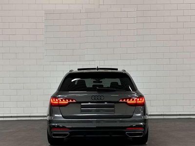 Usado Audi A4 Ambiente 150 CV (110 kW) 2022 Gris Familiar