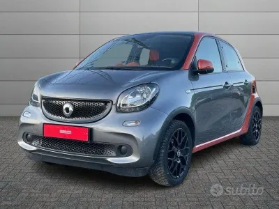 Begagnad Smart ForFour Passion 90 HK (66 kW) 2016 Grå Halvkombi