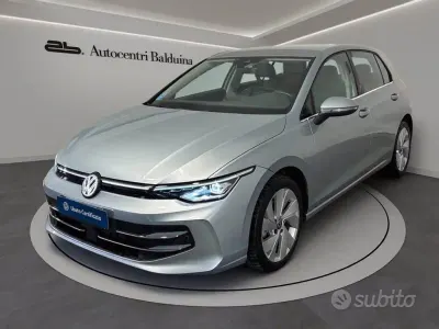 Usata VW Golf VIII Style 150 CV (110 kW) 2025 Grigio Berlina