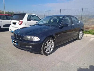 Usata BMW 320 150 CV (110 kW) 2000 Bluazzurro Berlina