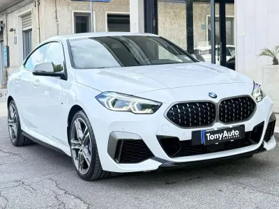 Begagnad BMW M235 306 HK (225 kW) 2022 Vit Sportkupé