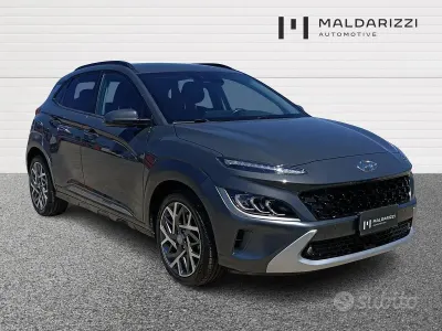 Usata Hyundai Kona 141 CV (103 kW) 2023 Grigio SUV