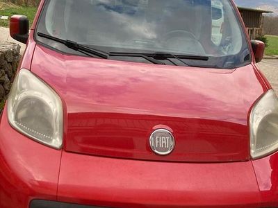 Usata Fiat Qubo Trekking 77 CV (56 kW) 2010 Rosso Monovolume