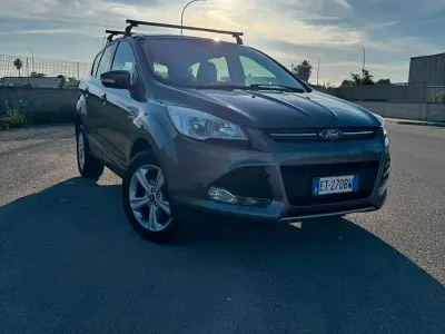 Usata Ford Kuga Titanium 140 CV (102 kW) 2014 SUV