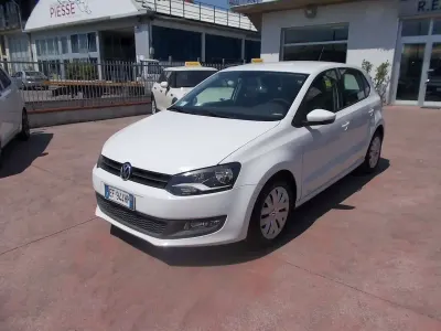 Usata VW Polo Comfortline 75 CV (55 kW) 2010 Bianco Utilitaria