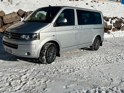 Usata VW Multivan Business 180 CV (132 kW) 2014 Grigio Furgone