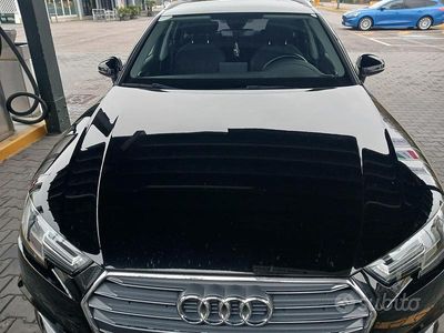 Usata Audi A4 Business Plus 150 CV (110 kW) 2018 Nero Station wagon