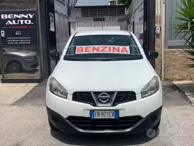 Usata Nissan Qashqai Visia 115 CV (84 kW) 2010 Bianco SUV