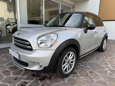 Usata Mini Cooper D Countryman Business 111 CV (81 kW) 2015 Argento SUV