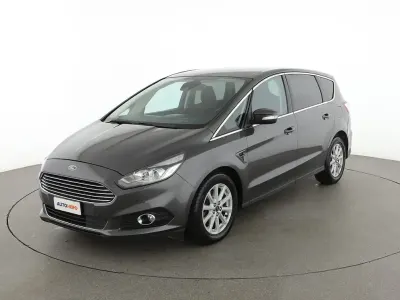 Usata Ford S-MAX Titanium 180 CV (132 kW) 2017 Grigio Monovolume