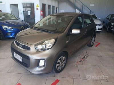 Usata Kia Picanto 67 CV (49 kW) 2017 Grigio scuro Utilitaria