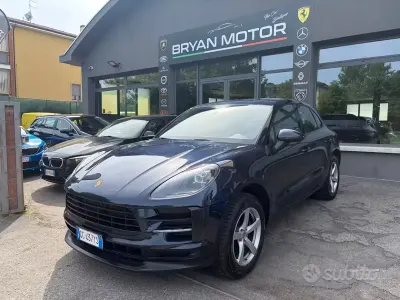Usata Porsche Macan 245 CV (180 kW) 2020 Blu SUV