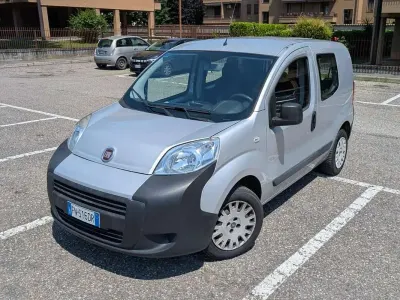 Usata Fiat Fiorino 75 CV (55 kW) 2015 Grigio Monovolume