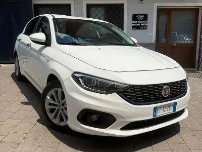 Usata Fiat Tipo Style 95 CV (69 kW) 2018 Bianco Berlina