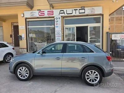 Usata Audi Q3 177 CV (130 kW) 2012 Blu SUV