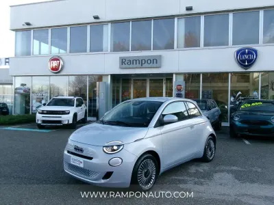 Nuova Fiat 500 65 CV (47 kW) 2025 Blu/azzurro Berlina