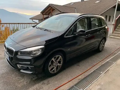 Usata BMW 216 Gran Tourer Luxury Line 116 CV (85 kW) 2016 Nero Monovolume
