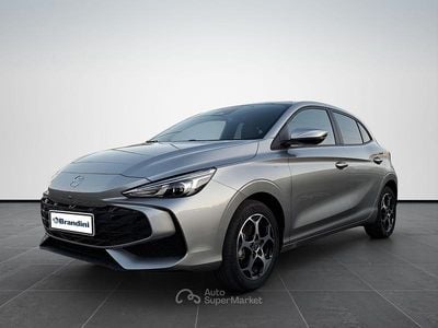 Nuova MG MG3 Luxury 194 CV (142 kW) 2026 Cosmic silver Utilitaria