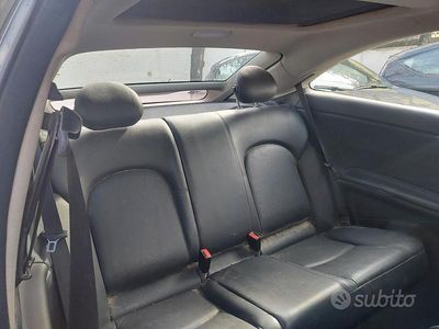 Usata Mercedes 220 2005 Nero