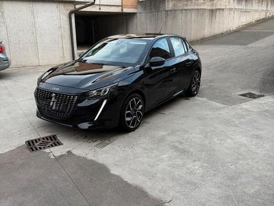 Usata Peugeot 208 101 CV (74 kW) 2021 Nero Utilitaria