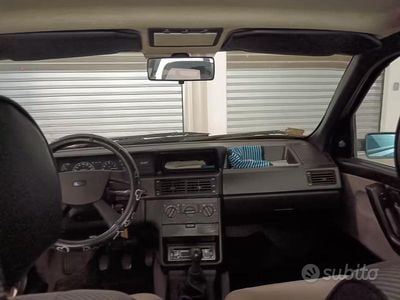 Usata Fiat Tempra 101 CV (74 kW) 1993 Rosso Berlina
