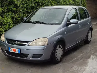 Usata Opel Corsa 2004 Grigio Utilitaria
