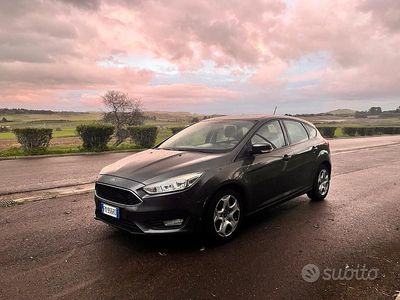 Usata Ford Focus Business Edition 95 CV (69 kW) 2018 Grigio Berlina
