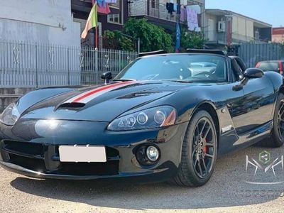 Usata Dodge Viper 505 CV (371 kW) 2003 Viola Cabrio