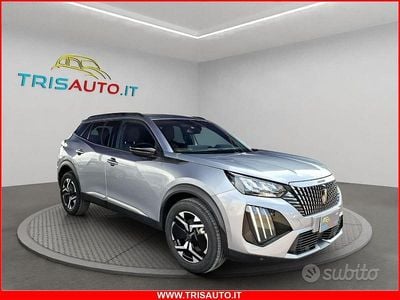 Usata Peugeot 2008 Allure 147 CV (108 kW) 2024 Argento SUV