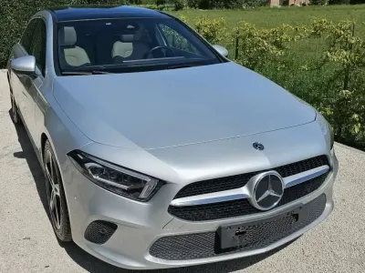 Usata Mercedes A180 Premium 116 CV (85 kW) 2019 Berlina