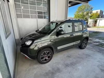 Usata Fiat Panda Cross Cross 95 CV (69 kW) 2016 Verde Utilitaria