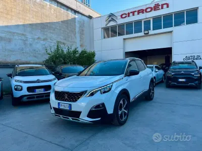 Usata Peugeot 3008 GT-line 120 CV (88 kW) 2017 Bianco SUV