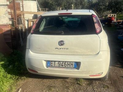 Usata Fiat Grande Punto Street 75 CV (55 kW) 2014 Utilitaria