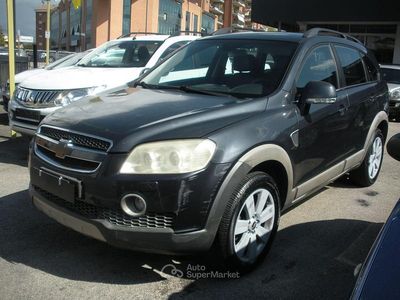 Usata Chevrolet Captiva 150 CV (110 kW) 2007 Gray SUV