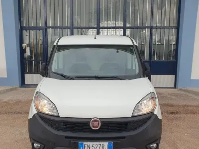 Usata Fiat Doblò 95 CV (69 kW) 2018 Bianco Monovolume