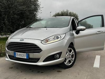 Usata Ford Fiesta 92 CV (67 kW) 2015 Berlina